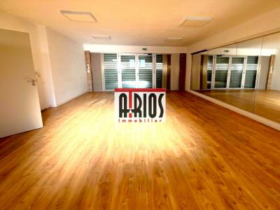 For rent Hyeres 3 rooms 76 m2 Var (83400) photo 0