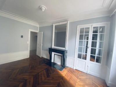 Annonce Location 5 pices Appartement Paris-17eme-arrondissement 75