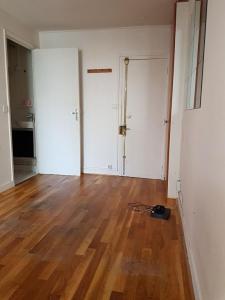For rent Paris-17eme-arrondissement 1 room 14 m2 Paris (75017) photo 0