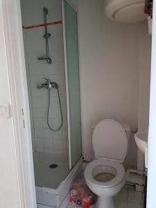 Louer Appartement Paris-17eme-arrondissement 620 euros