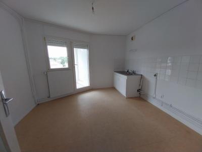 For sale Reze 3 rooms 67 m2 Loire atlantique (44400) photo 2