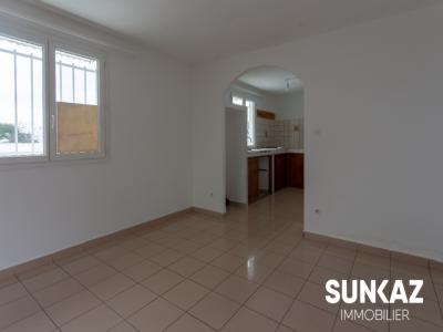 Annonce Location 2 pices Appartement Saint-pierre 974