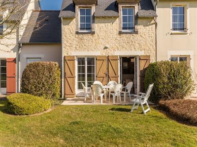 For sale Port-en-bessin-huppain 4 rooms 59 m2 Calvados (14520) photo 1