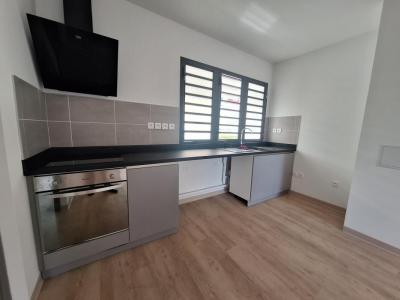 Annonce Location 2 pices Appartement Etang-sale 974