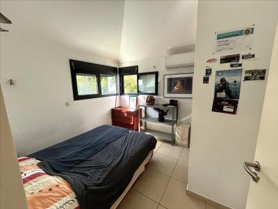 For sale Saint-gilles-les-bains 4 rooms 82 m2 Reunion (97434) photo 2