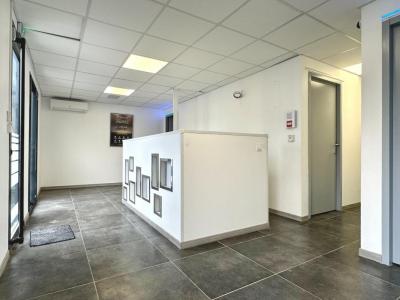 Louer Local commercial 81 m2 Narbonne