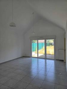 For rent Malay-le-grand 5 rooms 111 m2 Yonne (89100) photo 1