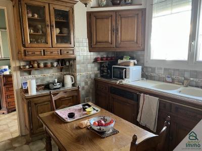 For sale Champniers 4 rooms 91 m2 Charente (16430) photo 2