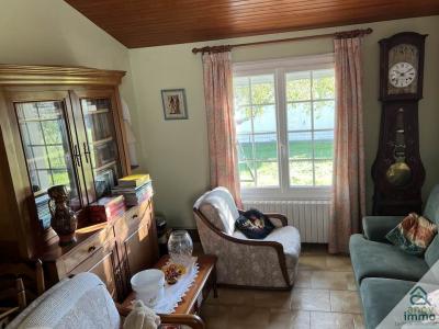 For sale Champniers 4 rooms 91 m2 Charente (16430) photo 3