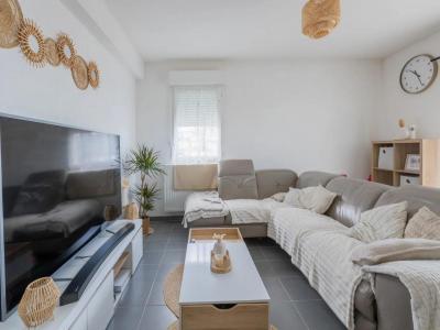 For sale Narbonne 3 rooms 60 m2 Aude (11100) photo 2