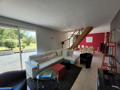 For sale VILLAGE DE CAMPAGNE 8 rooms 127 m2 Allier (03370) photo 2
