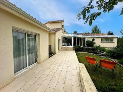 For sale Montemboeuf 15 rooms 318 m2 Charente (16310) photo 4
