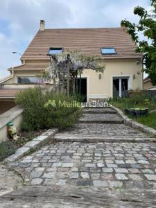 For sale Acheres 6 rooms 133 m2 Yvelines (78260) photo 0