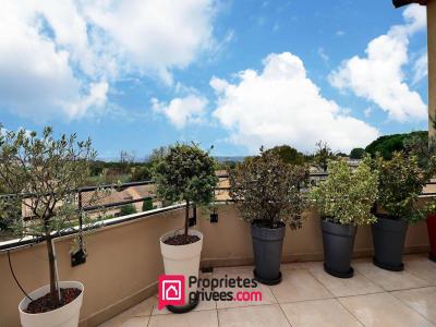 Acheter Appartement 145 m2 Uzes