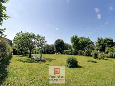For sale Surgeres 6 rooms 92 m2 Charente maritime (17700) photo 2