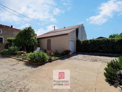For sale Surgeres 6 rooms 92 m2 Charente maritime (17700) photo 3