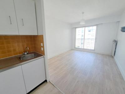 Annonce Vente Appartement Paris-18eme-arrondissement 75