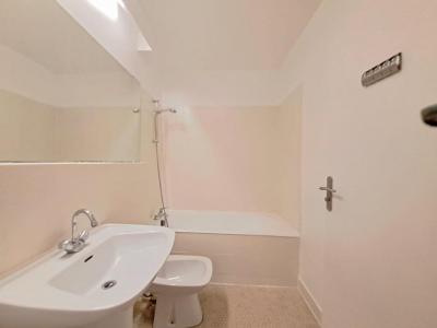 Acheter Appartement Paris-18eme-arrondissement 230000 euros
