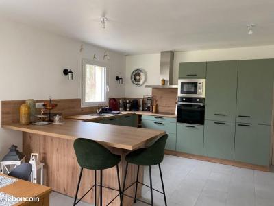 For rent Plescop 4 rooms 92 m2 Morbihan (56890) photo 1