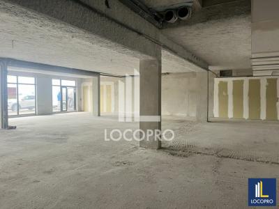 Louer Local commercial Saint-laurent-du-var Alpes Maritimes