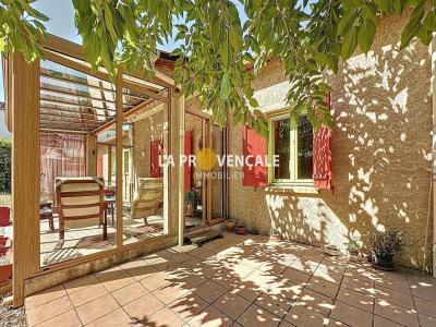 For sale Trets 5 rooms 129 m2 Bouches du Rhone (13530) photo 2