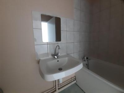 Louer Appartement 76 m2 Luxeuil-les-bains