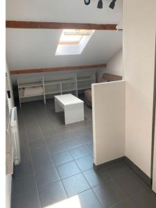 For rent Bron 1 room 14 m2 Rhone (69500) photo 1