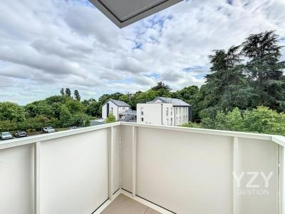 For rent Ponts-de-ce 1 room 18 m2 Maine et loire (49130) photo 0