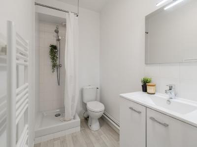 For sale Nantes 1 room 20 m2 Loire atlantique (44300) photo 3