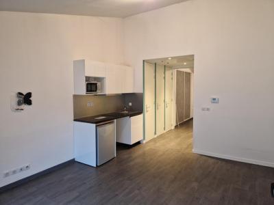 For rent Aix-les-bains 2 rooms 31 m2 Savoie (73100) photo 0