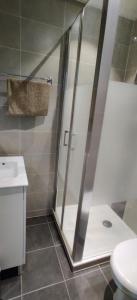 For rent Aix-les-bains 1 room 15 m2 Savoie (73100) photo 3