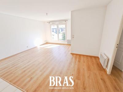 For sale Nantes 3 rooms 60 m2 Loire atlantique (44100) photo 2