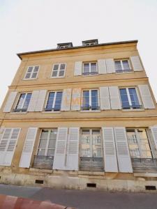 For sale Versailles 5 rooms 90 m2 Yvelines (78000) photo 3