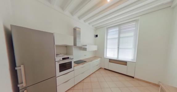For rent Lyon-6eme-arrondissement 4 rooms 127 m2 Rhone (69006) photo 2