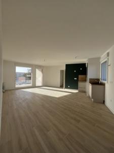 For rent Chartres 4 rooms 84 m2 Eure et loir (28000) photo 1