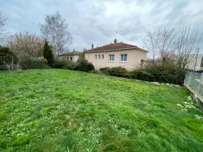 For sale Saint-etienne 4 rooms 85 m2 Loire (42000) photo 1