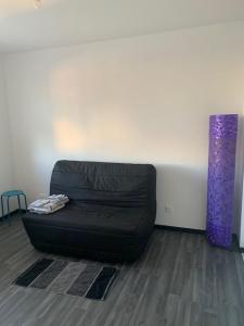 For rent Villenave-d'ornon 1 room 91 m2 Gironde (33140) photo 3