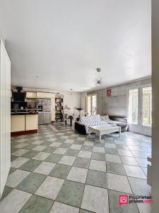 Acheter Maison Saint-maximin-la-sainte-baume 659000 euros