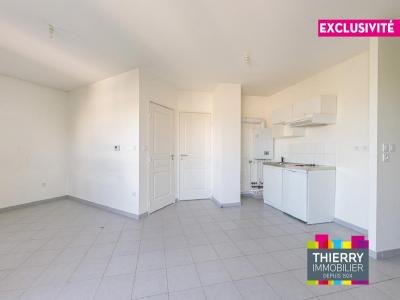 For sale Nantes 2 rooms 47 m2 Loire atlantique (44100) photo 3
