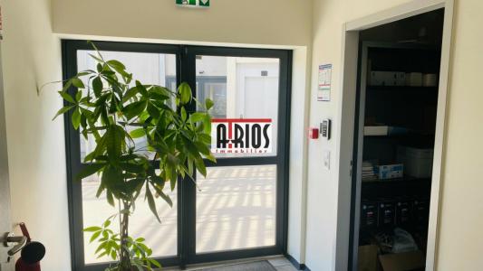 For rent Hyeres 155 m2 Var (83400) photo 2