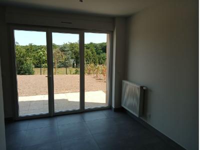 For rent Leves 4 rooms 83 m2 Eure et loir (28300) photo 1