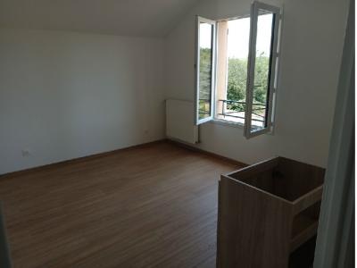 For rent Leves 4 rooms 83 m2 Eure et loir (28300) photo 2