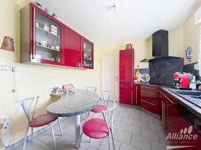 For sale Montenois 6 rooms 131 m2 Doubs (25260) photo 3