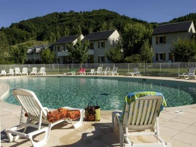 For sale Saint-geniez-d'olt 2 rooms 27 m2 Aveyron (12130) photo 1