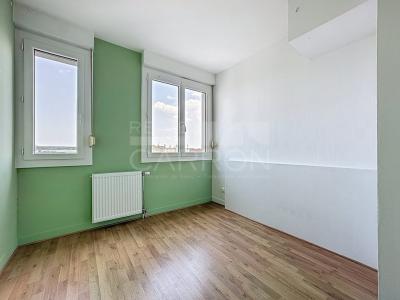 Louer Appartement Lyon-4eme-arrondissement Rhone