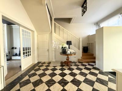 For sale Lambersart 7 rooms 226 m2 Nord (59130) photo 2
