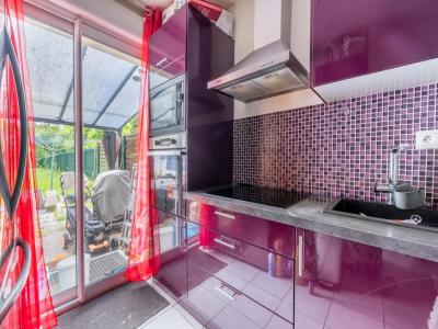 Acheter Maison Meriel 349900 euros