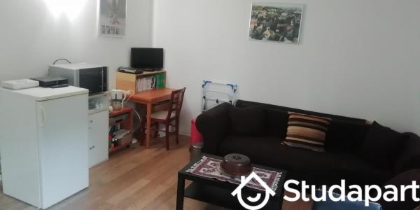 Louer Appartement Paris-15eme-arrondissement 1800 euros