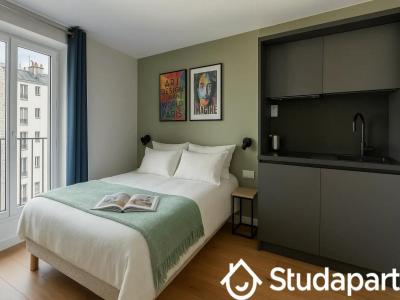 Annonce Location Appartement Paris-18eme-arrondissement 75