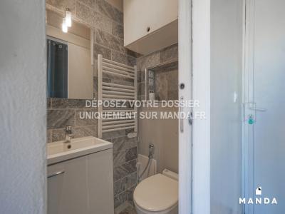 Louer Appartement 30 m2 Paris-18eme-arrondissement